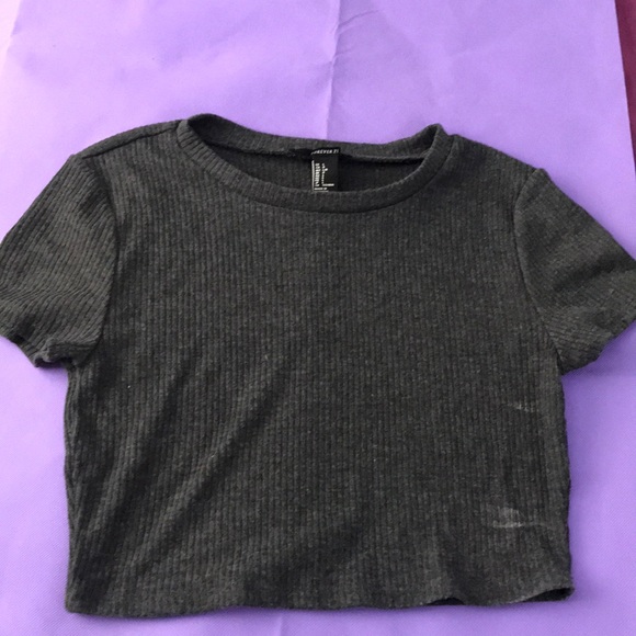 Gray crop top short sleeve - Picture 1 of 1